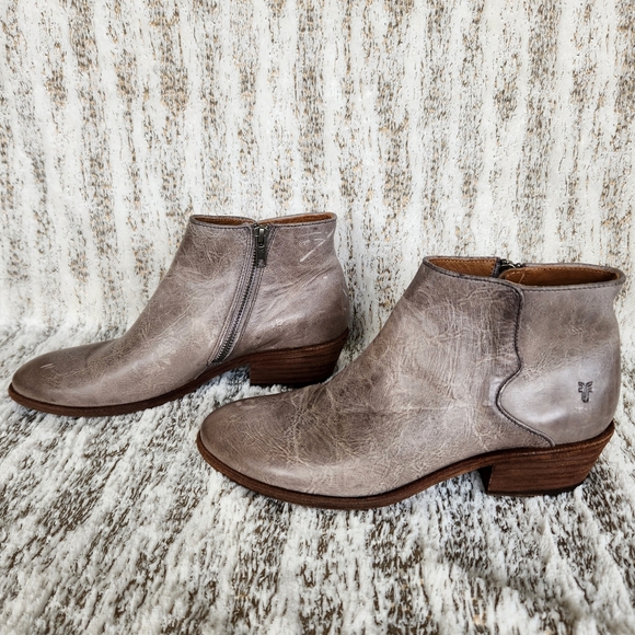 Frye "Carson Piping Bootie" Graphite Grey Leather Ankle Boot | Women's Size 8.5 - Picture 7 of 13